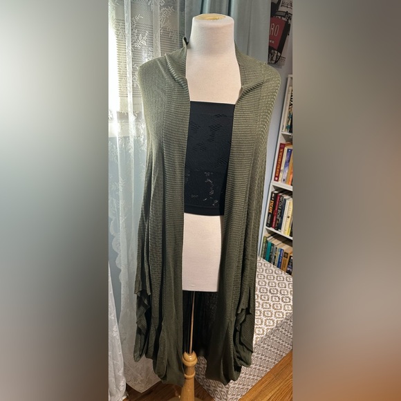 Lululemon Stillness Wrap - Picture 3 of 7